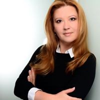 Elvira Trat