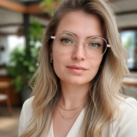 Arine Rotiroti