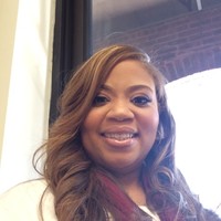 Kamelia Warren