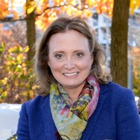 Candyce Stapen