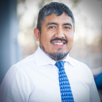Elias L.