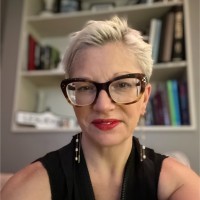 Nadine Hodder