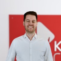 Jonathan Thöne