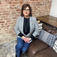 Sandra Miller