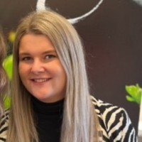 Naomi Van Tilborg