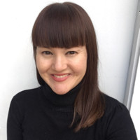Yumi Richards