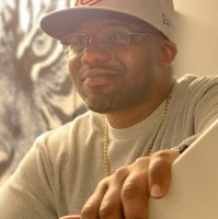 Vertron Howard