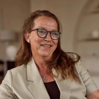 Leni Op 'T Hof