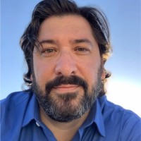 Alex Avsharian