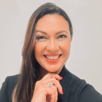 Marcia Flores
