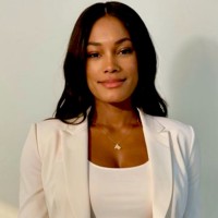 Chelsey Dekroub