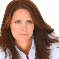 Karen Arnold