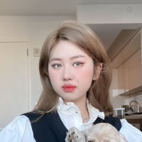 Jiayi Wang