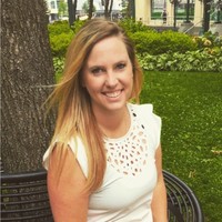 Dr.Brittany Dunlop