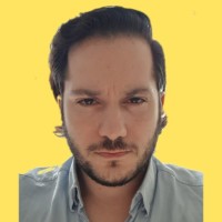 André Yaïr Laros-Kastiël