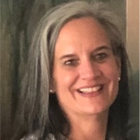 Lisa Kearns, Pt, Dpt, Mba, Ceeaa