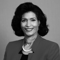 Alisa Holland