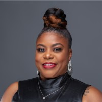 Shaquelia Smith, Mba