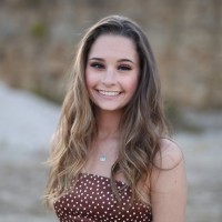 Olivia Lyons