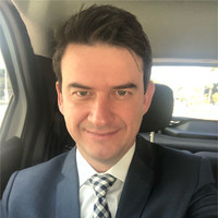 Gustavo M Fernandes