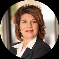 Linda Lowe