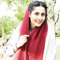 Zeynab Khoshbakht
