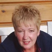 Lorraine Swann