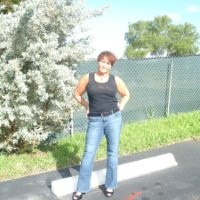Francine Leone