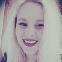 Isabel Boux