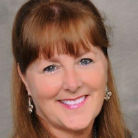 Nancy Arnold
