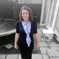Nicola Holmes