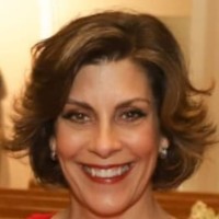 Claudia Klingelfus Pinheiro