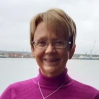 Lesley Cain