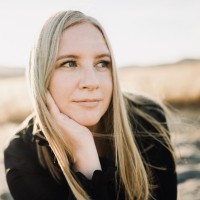 Leah Curtis