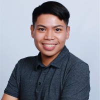 Kristian Valenzuela, Bsn, Rn, Pccn
