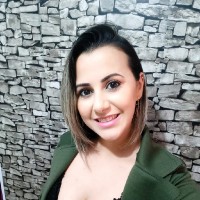 Ariane Correia