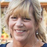 Joni Larson Groskopf