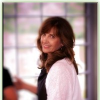 Nancy Izzo