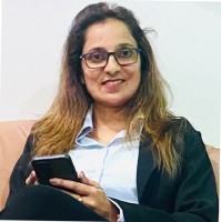 Aarti T