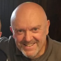 Tom Robb