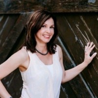 Leslie Jade Wright, Pa