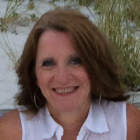 Debra Svennevik