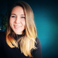 Anna-Claire van Dam