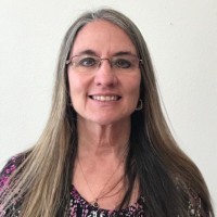 Debbie R.