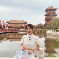 Lucia Wang