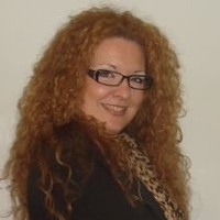 Alicia Valera .