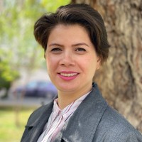 Zeinab Gharbavi