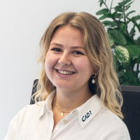 Antonia Heil