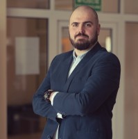 Michał Pesta, Mba