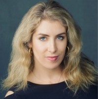 Lara Marks
